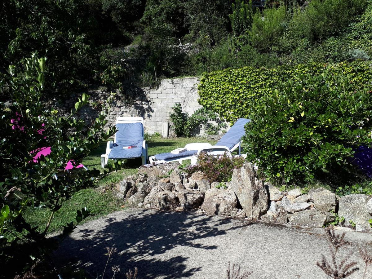 Discret, Apaisant, Calme Entre Et Montagne, Thermalisme Chalet